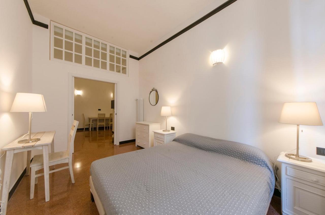 Aquarium 1'Minute! Free Wifi & Netflix "Casa Ripamaris Agnello" - Genova, Centro Storico By Tilo Apartamento Exterior foto